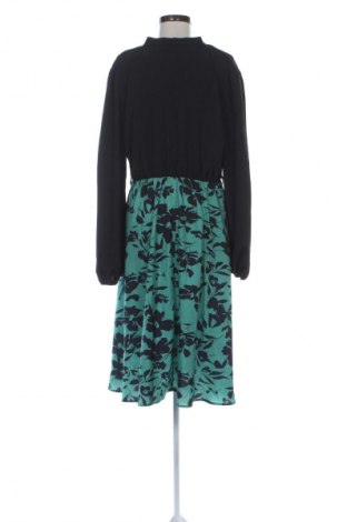 Sukienka SHEIN, Rozmiar XL, Kolor Kolorowy, Cena 72,82 zł