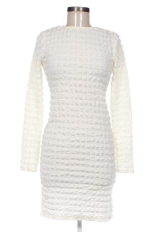 Šaty  Sinsay, Velikost M, Barva Krémová, Cena  139,00 Kč