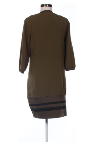 Sukienka Sisley, Rozmiar M, Kolor Zielony, Cena 134,60 zł