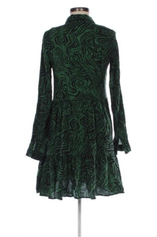 Sukienka Stradivarius, Rozmiar S, Kolor Kolorowy, Cena 64,99 zł