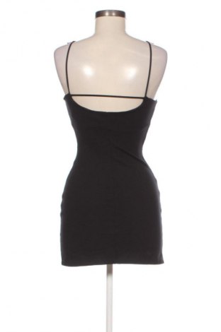 Φόρεμα Stradivarius, Μέγεθος S, Χρώμα Μαύρο, Τιμή 5,89 €