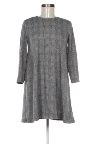 Sukienka Stradivarius, Rozmiar M, Kolor Kolorowy, Cena 19,99 zł