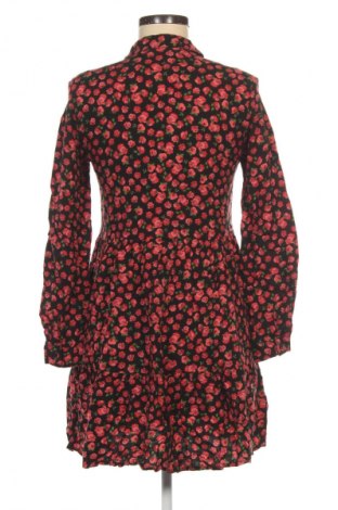 Kleid Stradivarius, Größe S, Farbe Mehrfarbig, Preis 2,99 €
