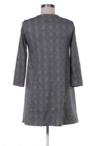 Šaty  Stradivarius, Velikost S, Barva Vícebarevné, Cena  99,00 Kč