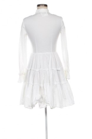 Rochie TWINSET, Mărime S, Culoare Alb, Preț 356,99 Lei