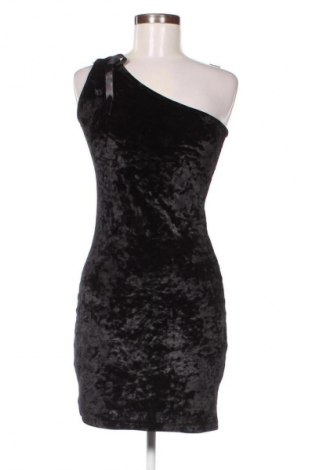 Sukienka Tatu, Rozmiar S, Kolor Czarny, Cena 23,99 zł