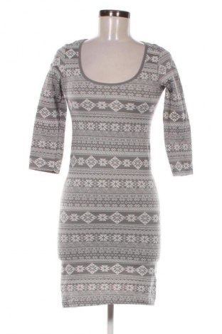 Рокля Terranova, Размер XS, Цвят Многоцветен, Цена 2,04 €