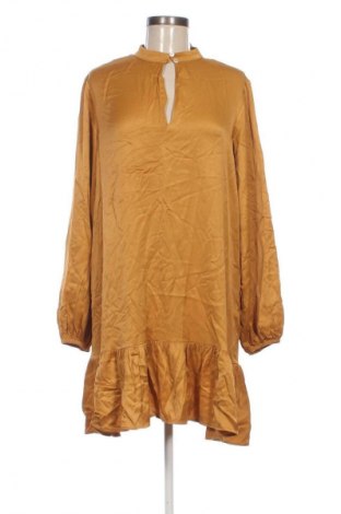 Sukienka Trendyol, Rozmiar L, Kolor Beżowy, Cena 25,70 zł