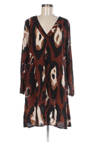 Рокля Unbranded, Размер M, Цвят Многоцветен, Цена 2,04 €