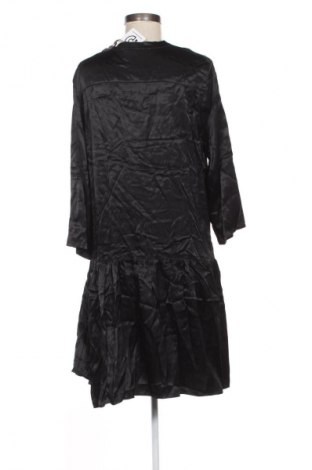 Sukienka The Mercer, Rozmiar M, Kolor Czarny, Cena 909,99 zł