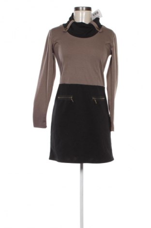 Šaty  Unbranded, Velikost M, Barva Vícebarevné, Cena  229,00 Kč