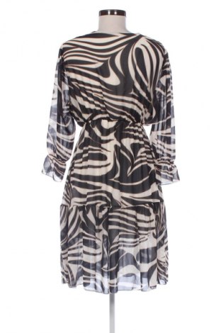 Sukienka Unbranded, Rozmiar M, Kolor Kolorowy, Cena 24,99 zł