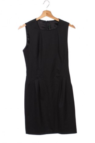 Sukienka United Colors Of Benetton, Rozmiar XS, Kolor Czarny, Cena 102,61 zł