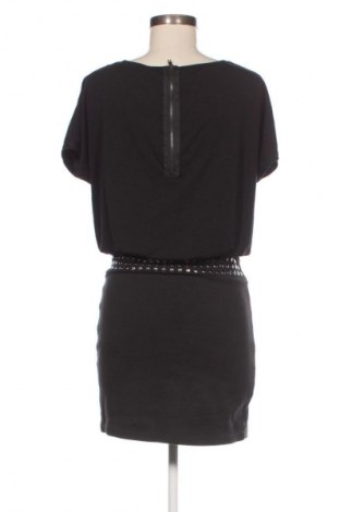 Φόρεμα Vero Moda, Μέγεθος M, Χρώμα Μαύρο, Τιμή 7,35 €