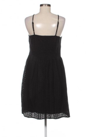 Kleid Vero Moda, Größe M, Farbe Schwarz, Preis 14,00 €