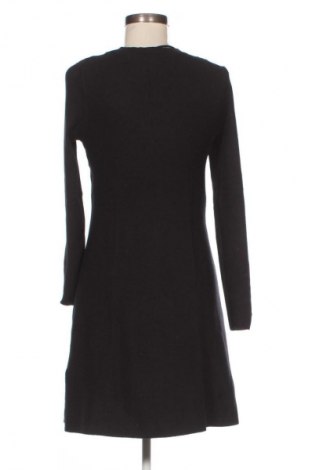 Šaty  Vero Moda, Velikost M, Barva Černá, Cena  142,00 Kč