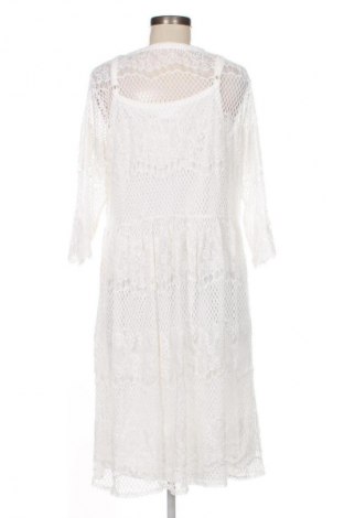 Φόρεμα Zizzi, Μέγεθος M, Χρώμα Λευκό, Τιμή 5,99 €