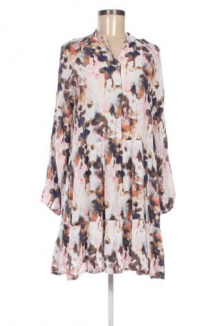 Šaty  mbyM, Velikost M, Barva Vícebarevné, Cena  277,00 Kč