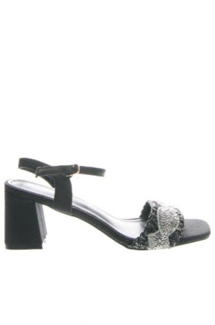 Σανδάλια Unbranded, Μέγεθος 40, Χρώμα Πολύχρωμο, Τιμή 24,99 €