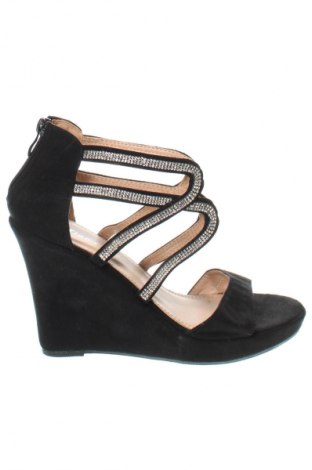 Σανδάλια Unbranded, Μέγεθος 39, Χρώμα Πολύχρωμο, Τιμή 24,99 €