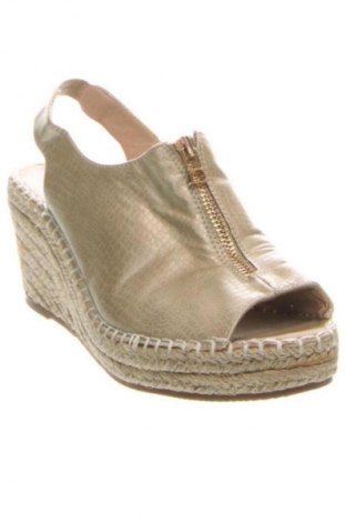 Σανδάλια Unbranded, Μέγεθος 40, Χρώμα  Μπέζ, Τιμή 21,99 €