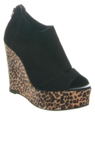 Σανδάλια Unbranded, Μέγεθος 37, Χρώμα Πολύχρωμο, Τιμή 30,00 €