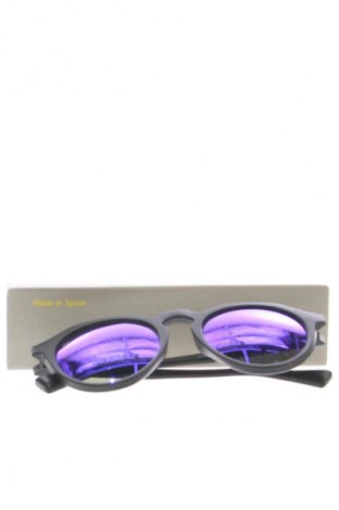 Slnečné okuliare  Hawkers, Farba Čierna, Cena  37,95 €