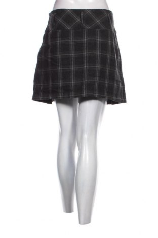 Spódnica Yessica, Rozmiar M, Kolor Kolorowy, Cena 19,99 zł