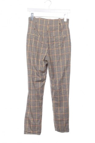 Dámské kalhoty  Bershka, Velikost XS, Barva Vícebarevné, Cena  49,00 Kč