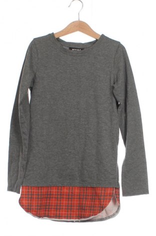 Детска блуза Unbranded, Размер 6-7y/ 122-128 см, Цвят Сив, Цена 5,62 €