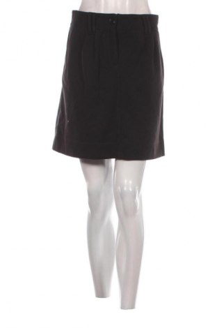 Пола Dika, Размер S, Цвят Черен, Цена 2,55 €