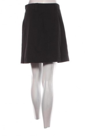 Пола Dika, Размер S, Цвят Черен, Цена 2,55 €