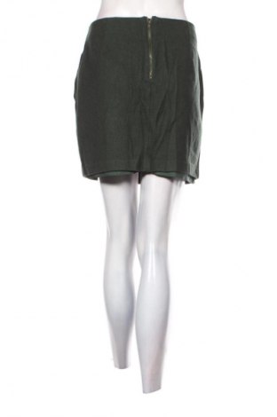 Пола Esprit, Размер M, Цвят Зелен, Цена 4,09 €