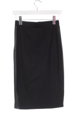 Φούστα F&F, Μέγεθος XS, Χρώμα Μαύρο, Τιμή 1,99 €