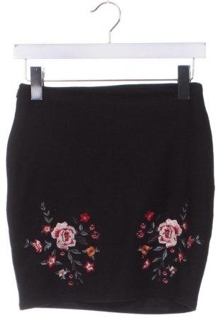 Sukně Gate Woman, Velikost XS, Barva Černá, Cena  49,00 Kč