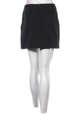 Пола Hennes, Размер S, Цвят Черен, Цена 2,04 €