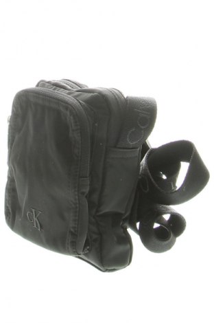Чанта Calvin Klein, Цвят Черен, Цена 13,29 €