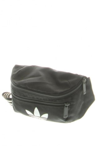 Ledvinka  Adidas Originals, Barva Vícebarevné, Cena  369,00 Kč