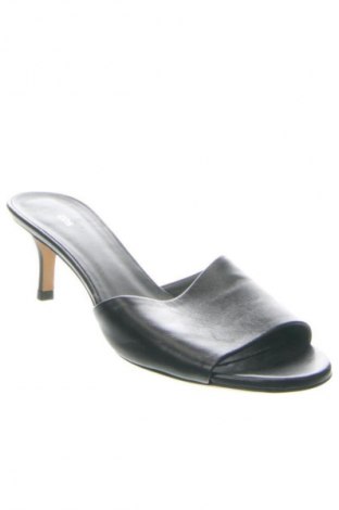 Papuci COS, Mărime 39, Culoare Negru, Preț 232,99 Lei