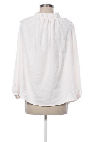 Damen Shirt Adda, Größe M, Farbe Weiß, Preis € 1,99