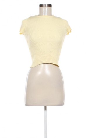 Dámská halenka Bershka, Velikost S, Barva Žlutá, Cena  189,00 Kč