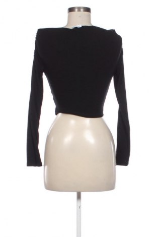 Dámská halenka Bershka, Velikost S, Barva Černá, Cena  229,00 Kč