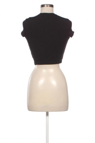 Дамска блуза Bershka, Размер S, Цвят Черен, Цена 7,32 €