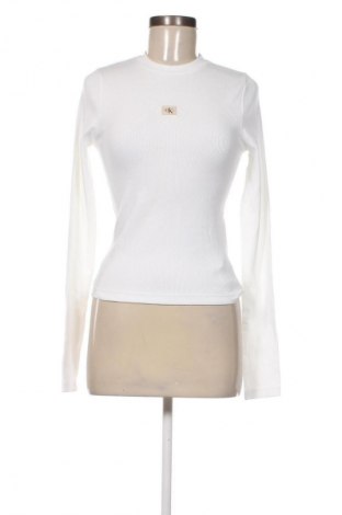 Дамска блуза Calvin Klein Jeans, Размер S, Цвят Бял, Цена 28,63 €