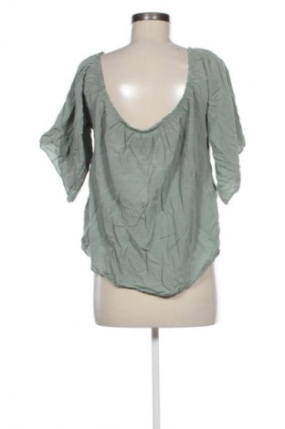 Bluzka damska Colloseum, Rozmiar M, Kolor Zielony, Cena 14,99 zł
