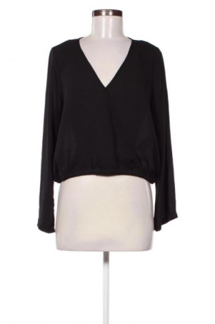 Дамска блуза Gina Tricot, Размер M, Цвят Черен, Цена 2,04 €