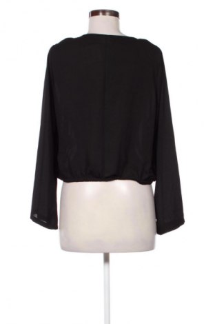 Дамска блуза Gina Tricot, Размер M, Цвят Черен, Цена 2,04 €