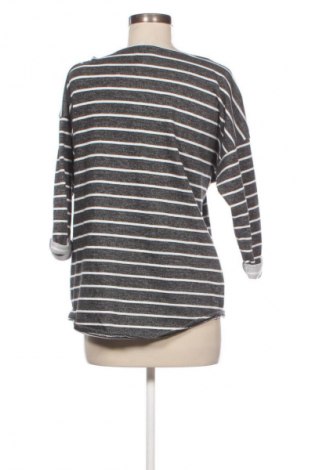 Dámská halenka H&M Divided, Velikost M, Barva Vícebarevné, Cena  69,00 Kč