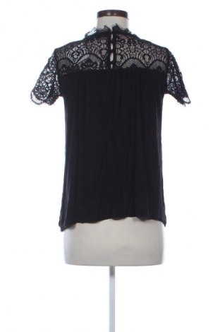 Дамска блуза LC Waikiki, Размер L, Цвят Черен, Цена 3,57 €