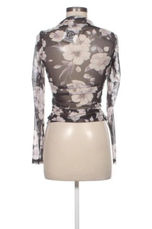 Дамска блуза Mohito, Размер S, Цвят Многоцветен, Цена 7,75 €